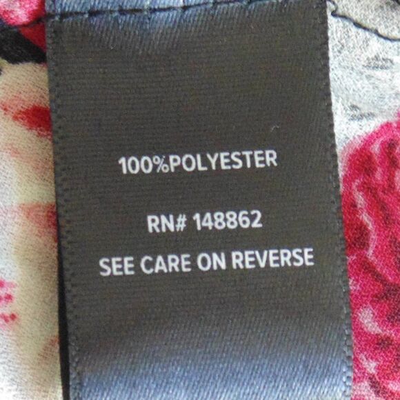 TORRID Wrap Top, 2/2X, Button/Tie, Black, Red floral, 3/4 sleeve, Poly/Washable - Picture 12 of 15